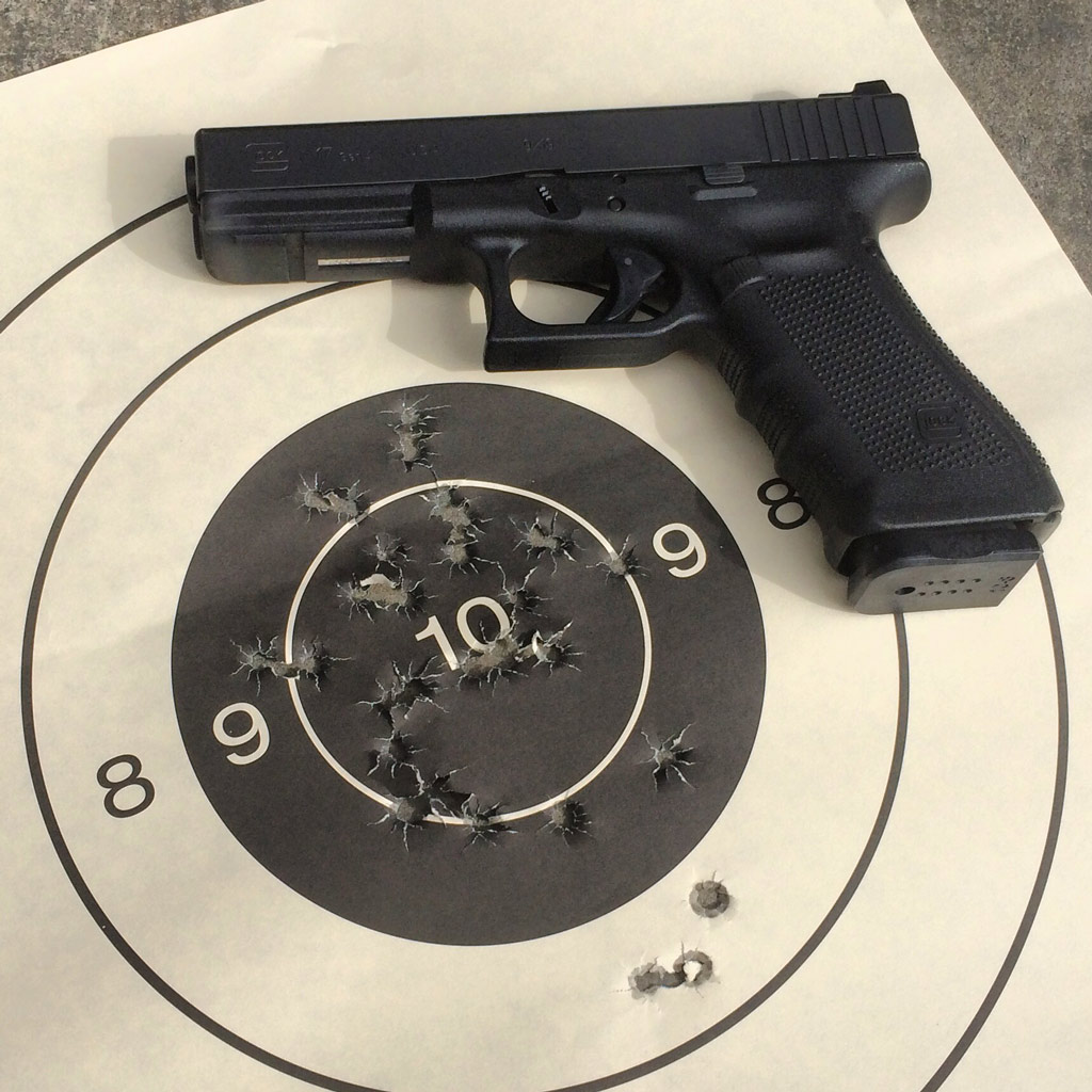 6 Best Night Sights for Your Glock Review & Guide [Updated 2024 ]