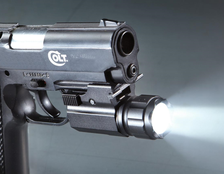 6 Best Pistol Lights [Updated 2024 ]