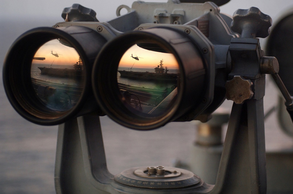 Spotting Scope vs Binoculars Which Should You Buy?