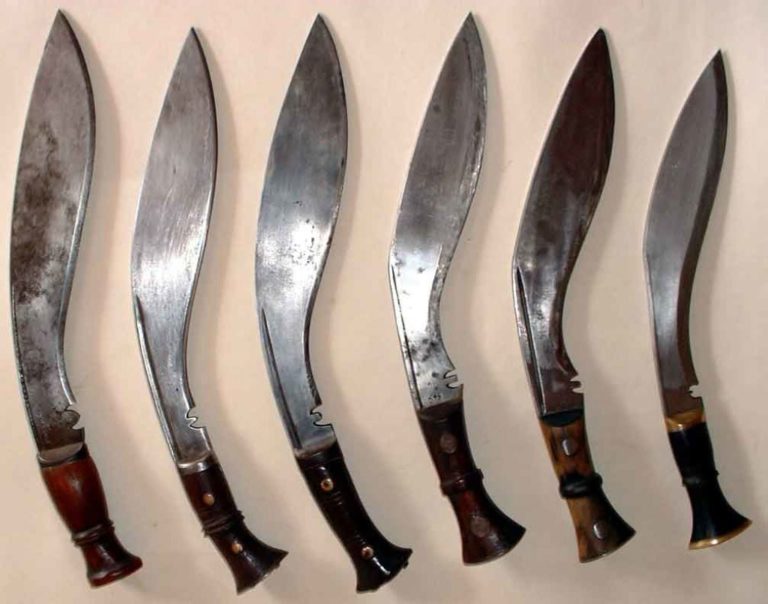 Kukri vs Machete — What is the Difference?